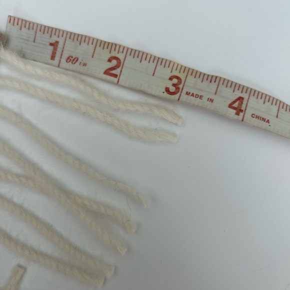 New With Tags Gucci Nikky Wool Alpaca Monogram Web Beige Scarf Shawl Fringe - Picture 15 of 16